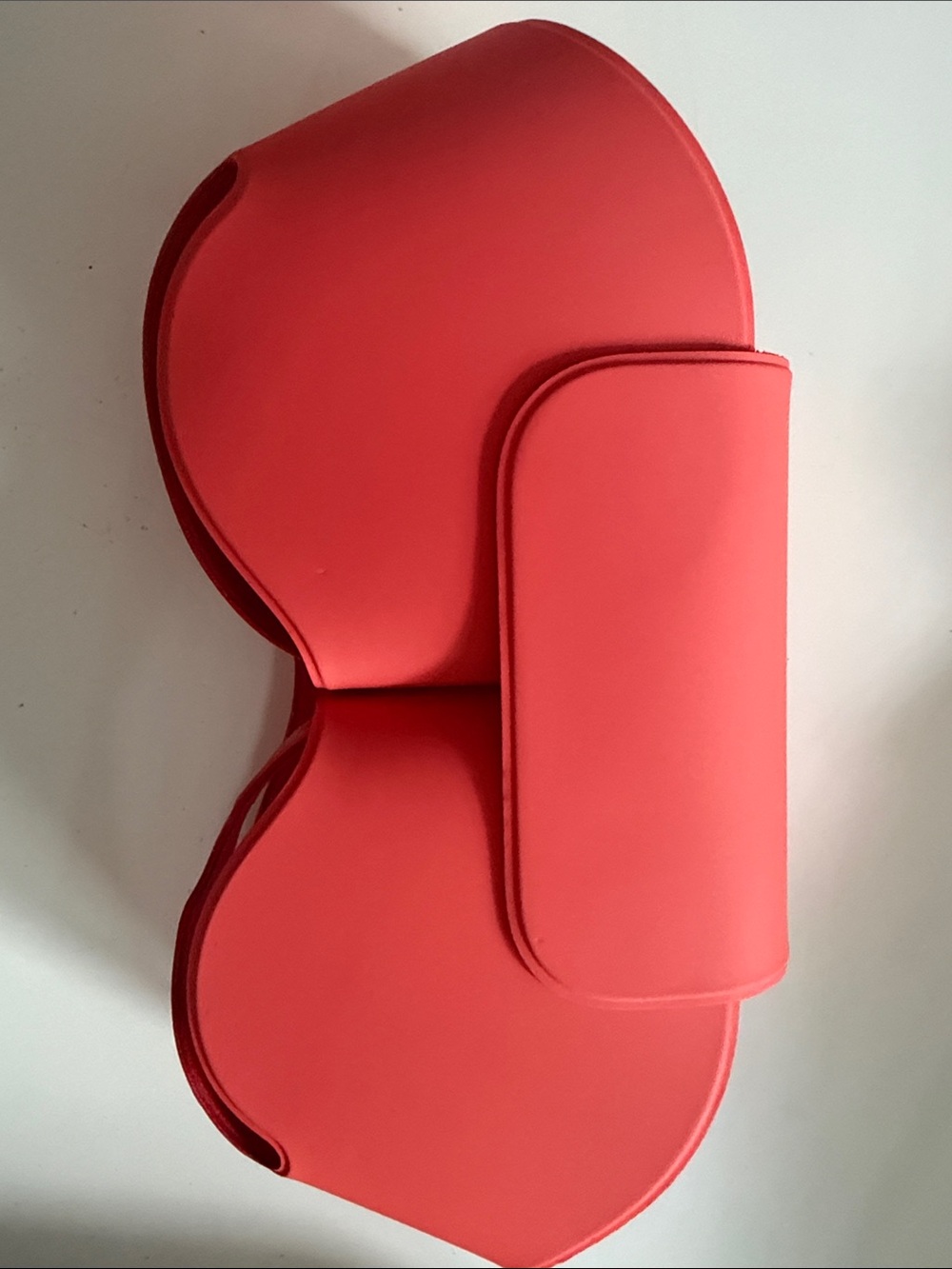 Apple AirPods Max with covers and case - Picture 4 of 7